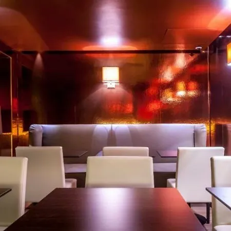 Armoni 4* Παρίσι