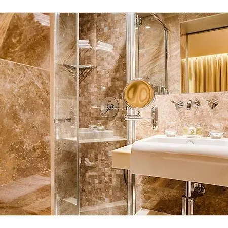 Hotel Armoni Paris