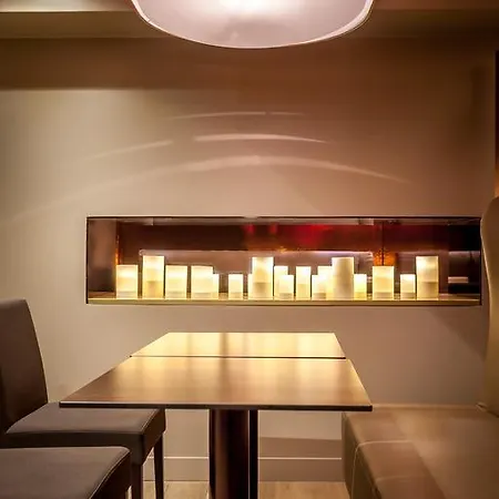Armoni Hotel Paris