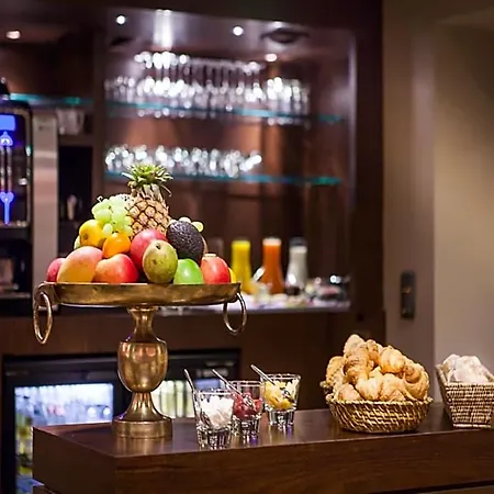 Hotel Armoni 4*