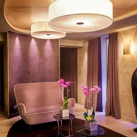 Hotel Armoni 4*