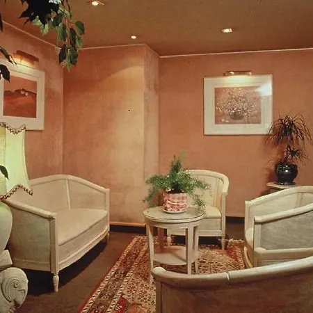 Armoni Hotel