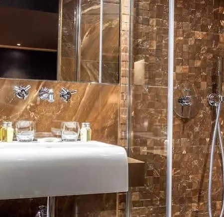Hotel Armoni Paris