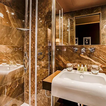 Armoni Hotel Paris