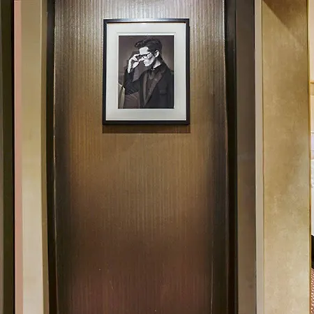 Armoni Hotel Paris