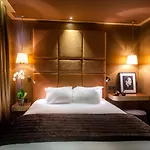 ホテル アルモニ 4*