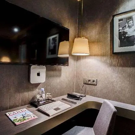 Armoni Hotel