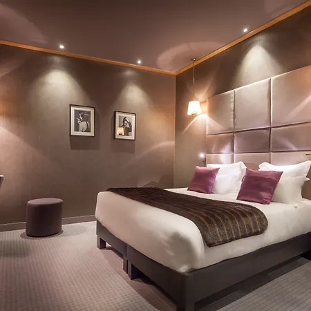 Armoni Hotel 4*